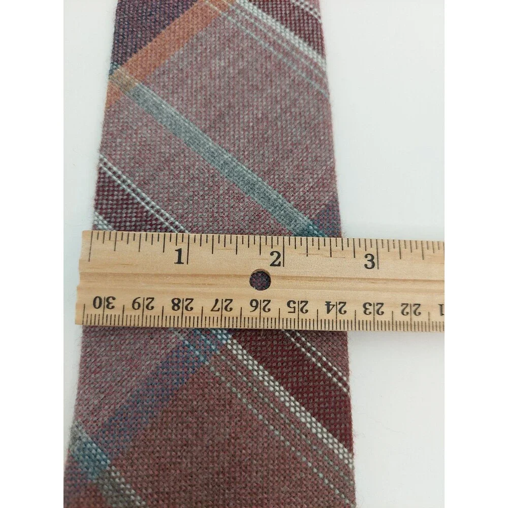 Surrey Collection Men's Tie Burgundy Maroon Striped Fall Winter